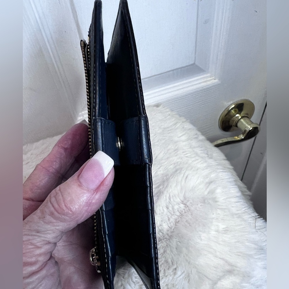 KATE SPADE NEW YORK LEATHER WALLET - Picture 12 of 14